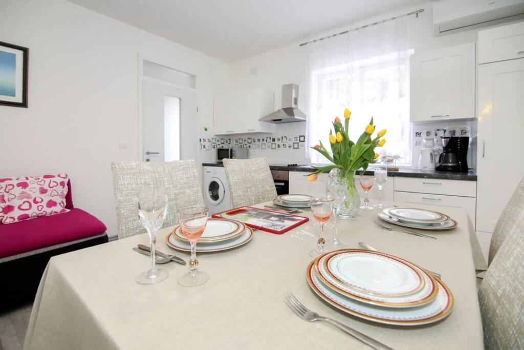 Apartman Buki **** Spalato Esterno foto