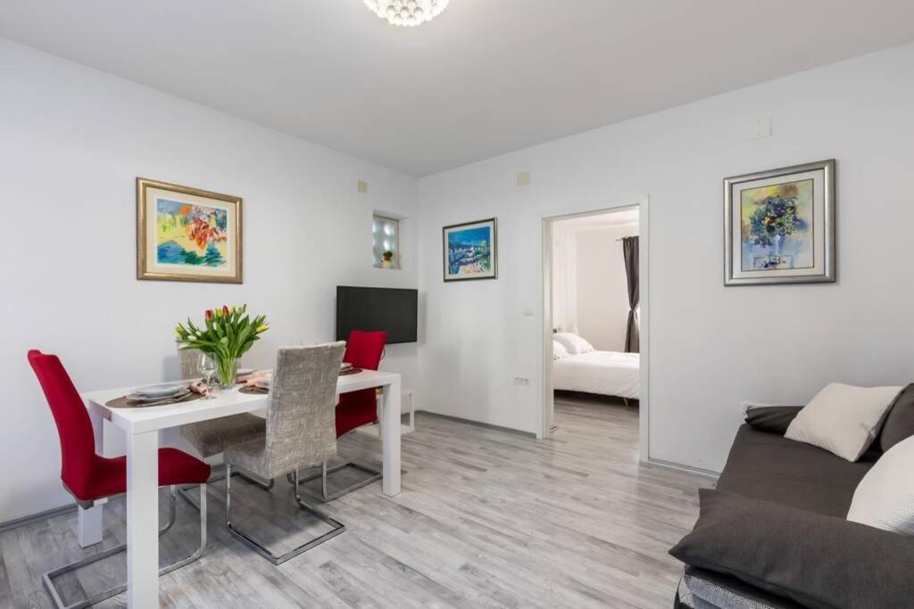 Apartman Buki **** Spalato Esterno foto
