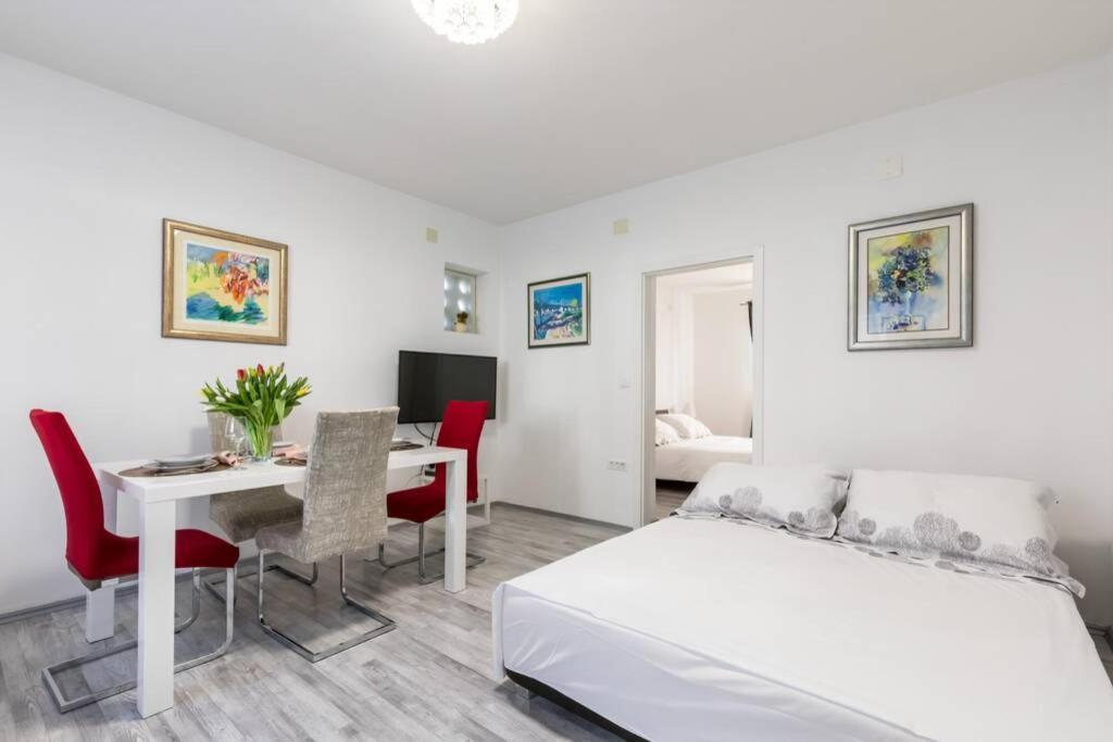 Apartman Buki **** Spalato Esterno foto